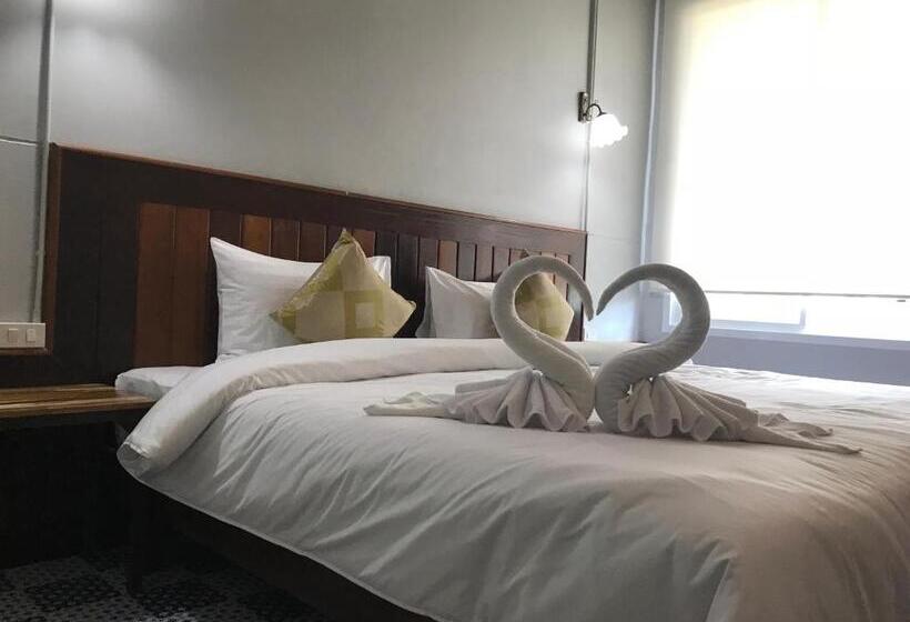 标准间带阳台, Thaimueang Boutique