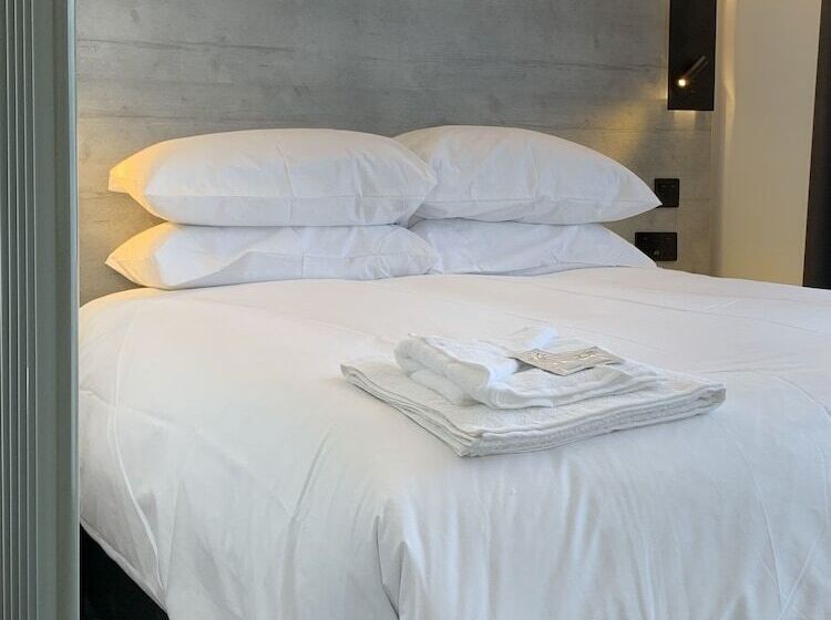 豪华房间, Motel Air Glasgow Airport