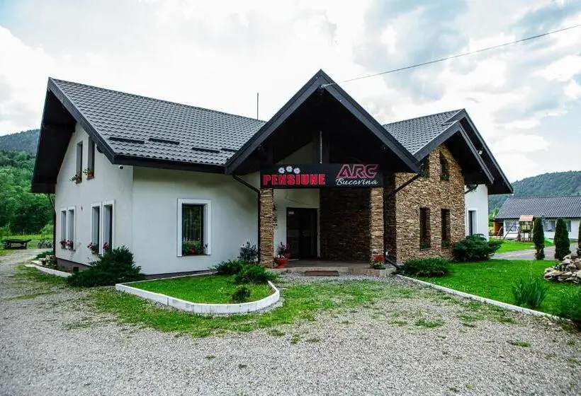 Talo 1 Makuuhuone, Pensiunea Arc Bucovina