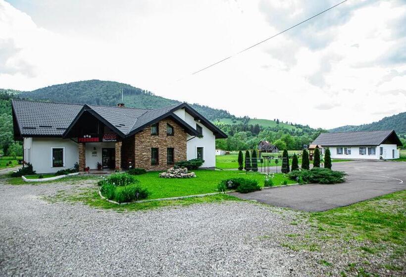 Дом 1 Спальня, Pensiunea Arc Bucovina