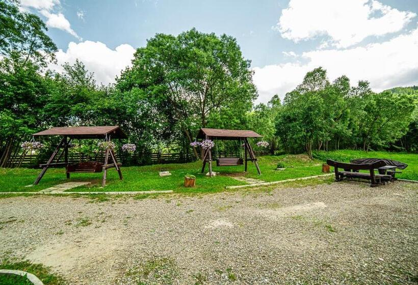 خانه 1 خوابه, Pensiunea Arc Bucovina