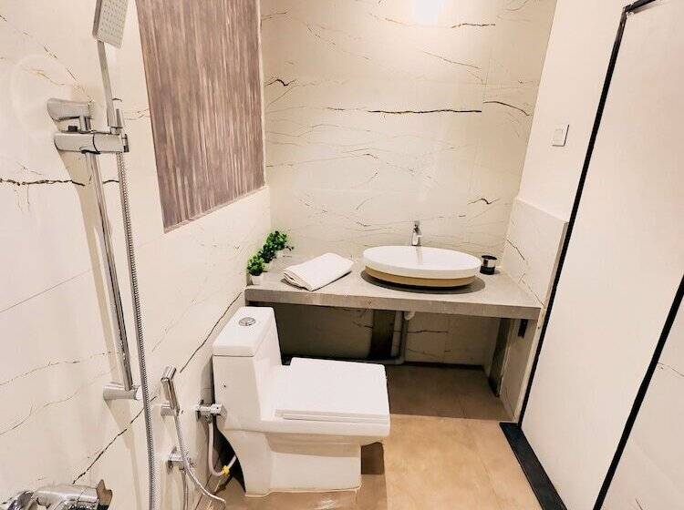 חדר סטנדרט, Coocasa