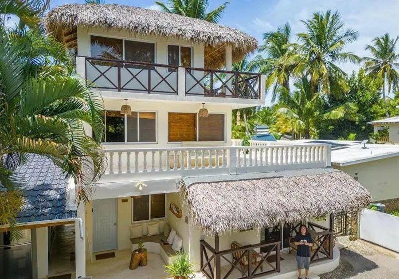 Standard Kolmen Hengen Huone Puutarhanäkymä, Kibayo Lagoon Villa