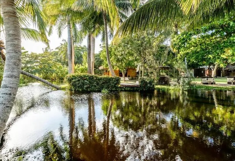 Standard Kolmen Hengen Huone Puutarhanäkymä, Kibayo Lagoon Villa