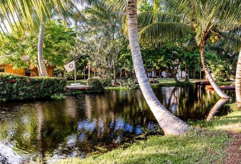 غرفة قياسية مطلّة علي الحديقة, Kibayo Lagoon Villa