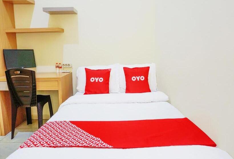Номер Deluxe, Oyo Flagship 90723 Khalifi House Malang