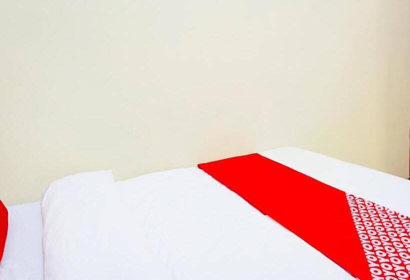 デラックスルーム, Oyo Flagship 90723 Khalifi House Malang