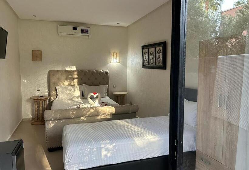 استودیوی استاندارد, Riad Redwan