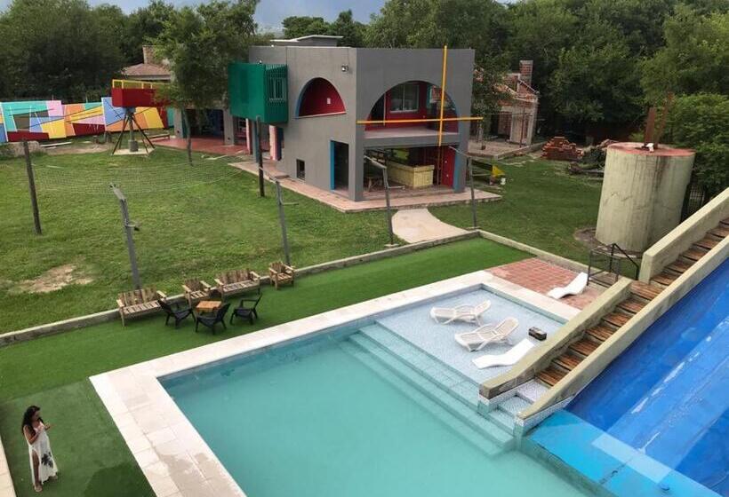 스탠다드 스튜디오, Apart Gallery   San Lorenzo   Salta