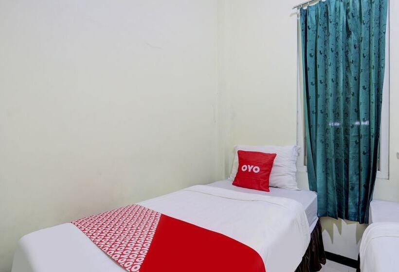 豪华房间, Capital O 90709 Djati Guest House