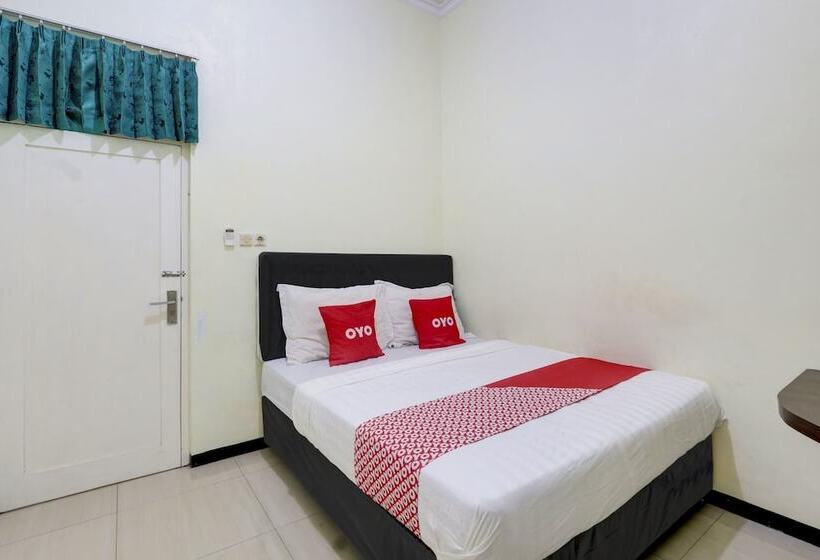 豪华房间, Capital O 90709 Djati Guest House