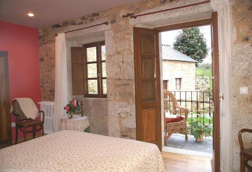 غرفة قياسية مزوَّدة بشُرفة, Casa Rural Graña Da Acea