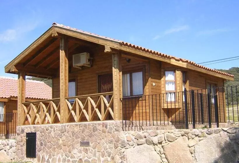 Villa 2 Makuuhuonetta, Complejo Rural Los Jarales