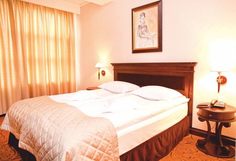 Номер Deluxe, Bellaria