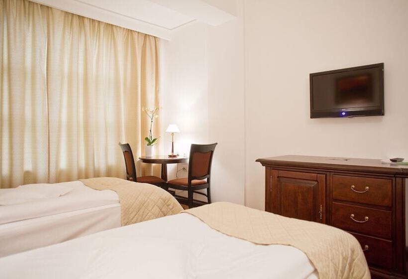 Номер Deluxe, Bellaria