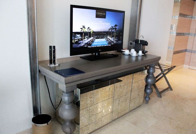 Номер Deluxe Кровать Кинг, Conrad Algarve