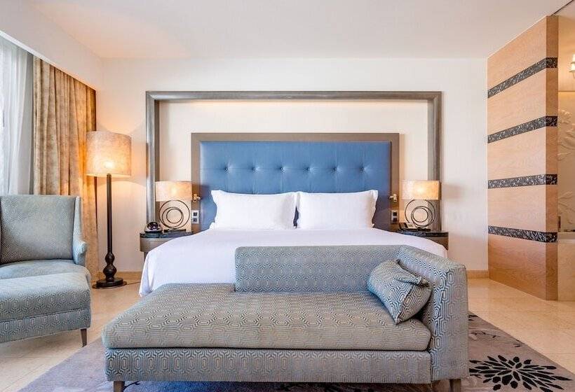 סוויטה דלוקס, Conrad Algarve