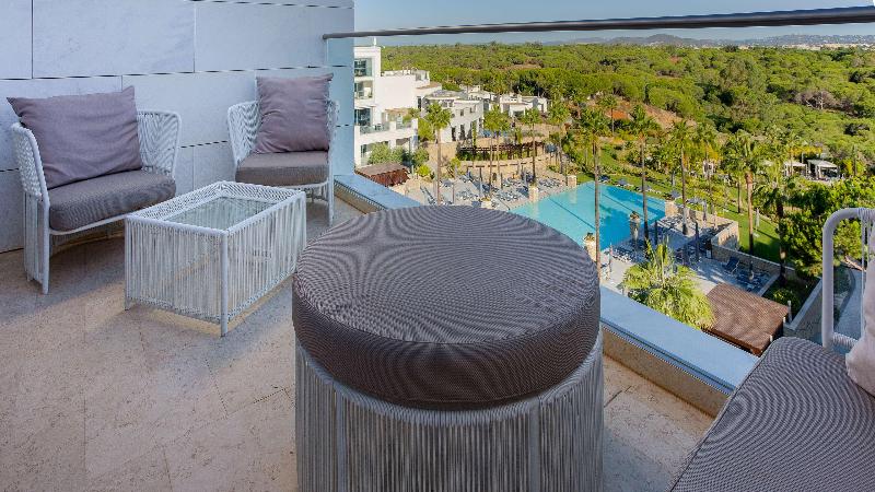 חדר דלוקס נוף בריכה, Conrad Algarve