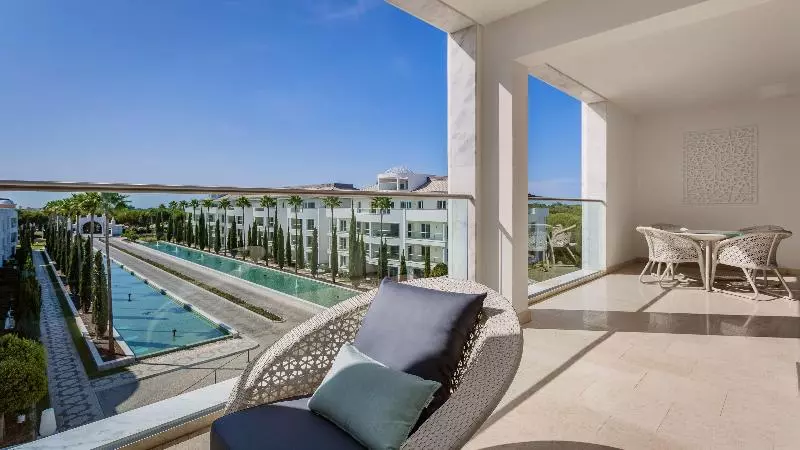 デラックススイート, Conrad Algarve
