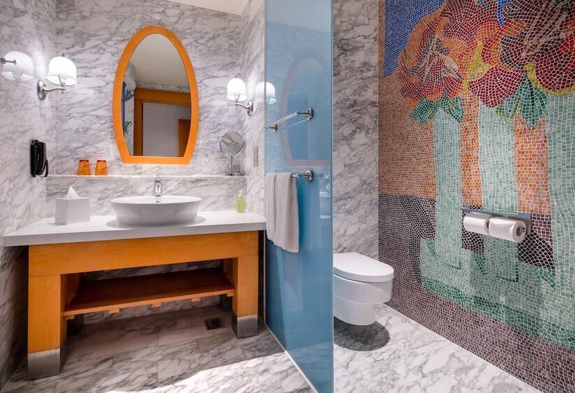 اتاق لوکس, Resorts World Sentosa   Hotel Michael