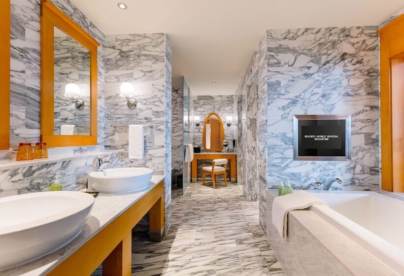 سوییت لوکس, Resorts World Sentosa   Hotel Michael