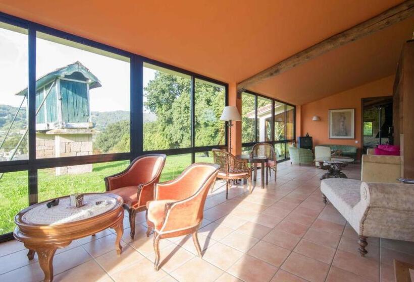 Дом 4 Спальни, Pazo Da Cruz