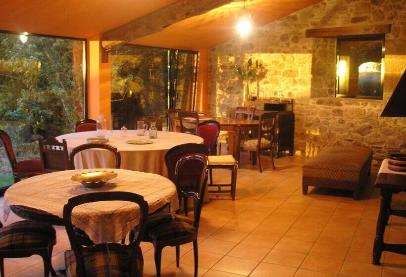 Дом 4 Спальни, Pazo Da Cruz