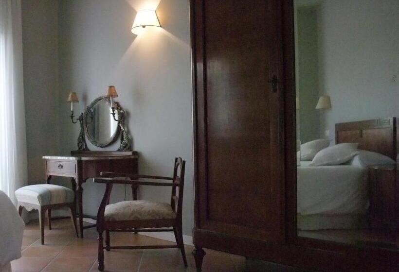 침실 2개 아파트, Pazo Da Cruz