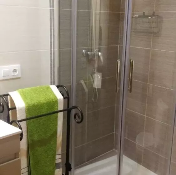 اتاق استاندارد با چشم‌انداز کوهستان, Apartamentos & Casa Rural Boada Con Jardin Interior Y Barbacoa