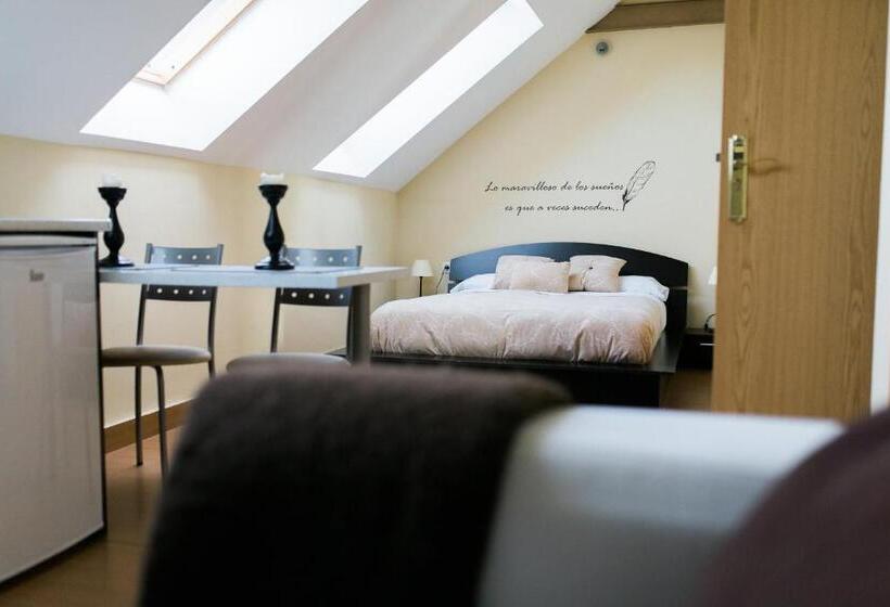 Студия Стандарт, Ronda Navarra By Valdesierra