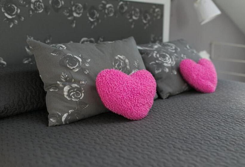 Студия Стандарт, Ronda Navarra By Valdesierra