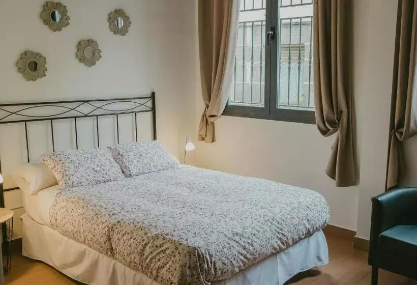 Standard-studio, Ronda Navarra By Valdesierra