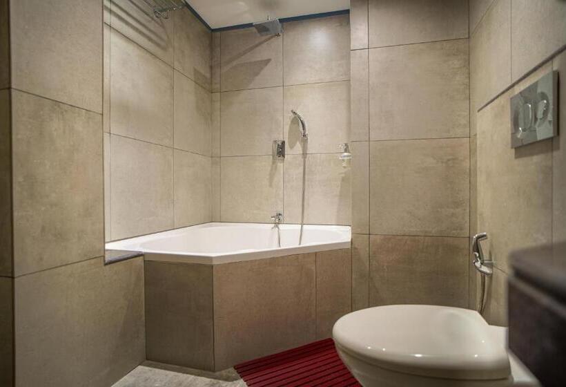 디럭스 스위트, Coral Reef Hotel & Spa, Port Blair