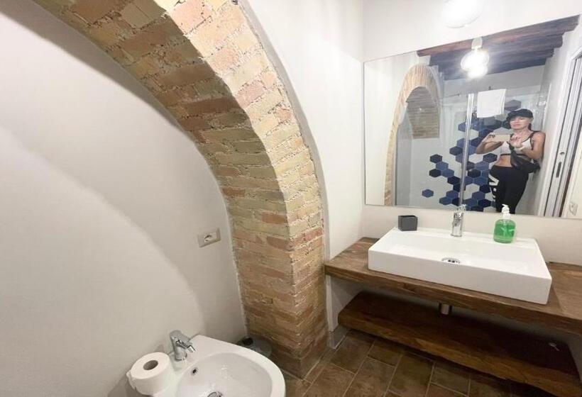 Дом 1 Спальня, Exclusive Pool Open All Year Spoleto Biofarm Slps 8 Village Shops, Bar1 Km 7