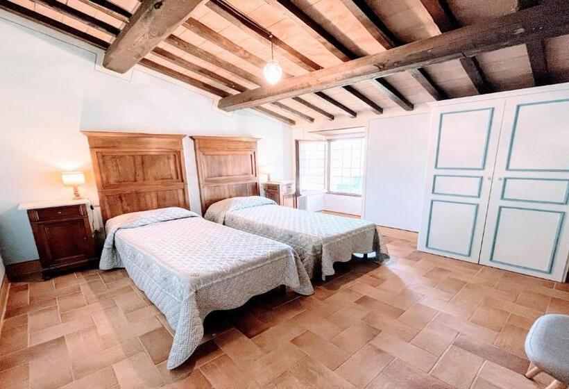 Дом 1 Спальня, Exclusive Pool Open All Year Spoleto Biofarm Slps 8 Village Shops, Bar1 Km 7