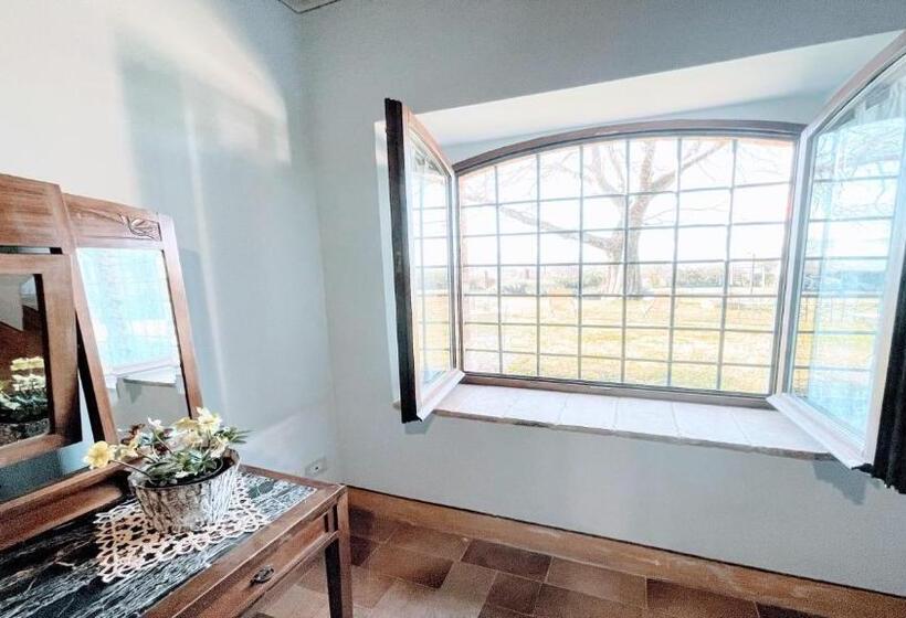 Дом 1 Спальня, Exclusive Pool Open All Year Spoleto Biofarm Slps 8 Village Shops, Bar1 Km 7