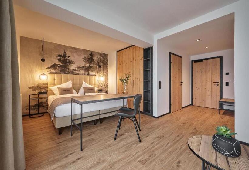 스탠다드 룸 킹사이즈 침대, Alpendorf Hotel Stern