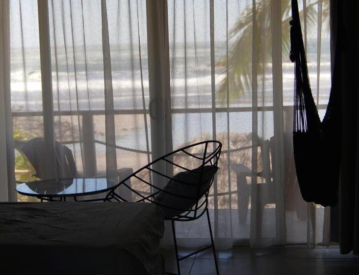 디럭스 룸 바다 전망, Alive Beach House