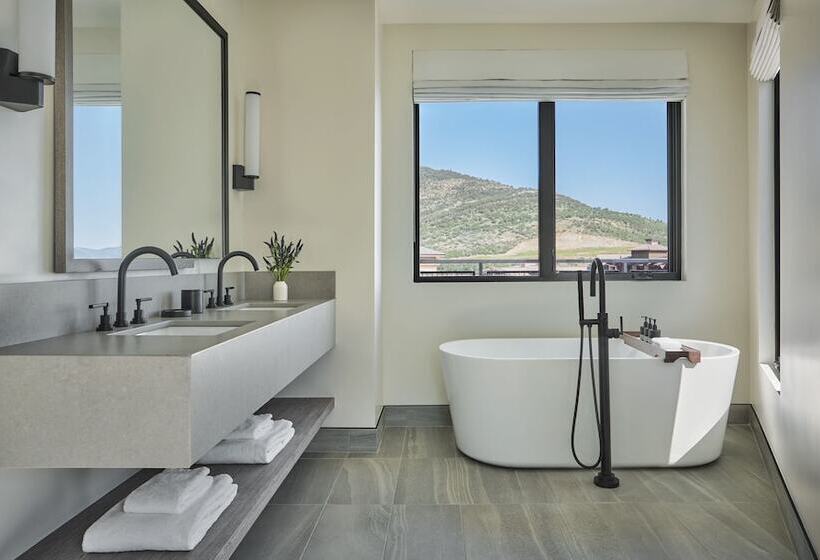 Апартаменты 4 Спальни, Pendry Park City