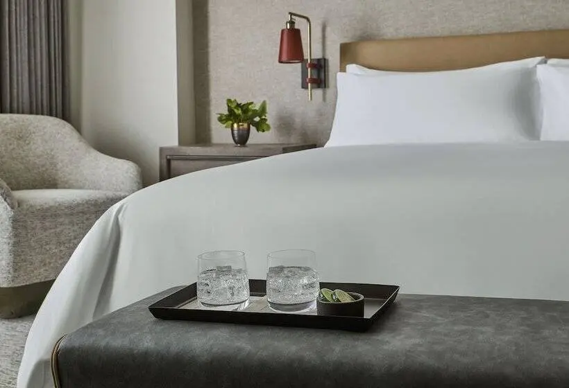 身障者適用キングサイズベッドルーム, Pendry Park City