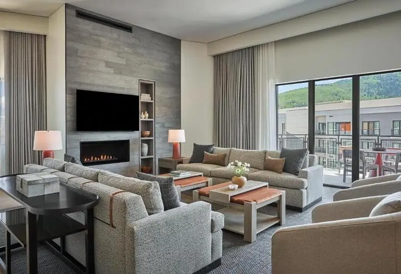 4ベッドルームアパートメント, Pendry Park City