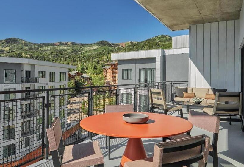 Апартаменты 4 Спальни, Pendry Park City