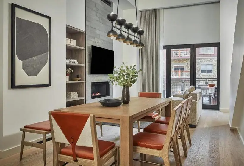 2ベッドルームのテニメントハウス, Pendry Park City