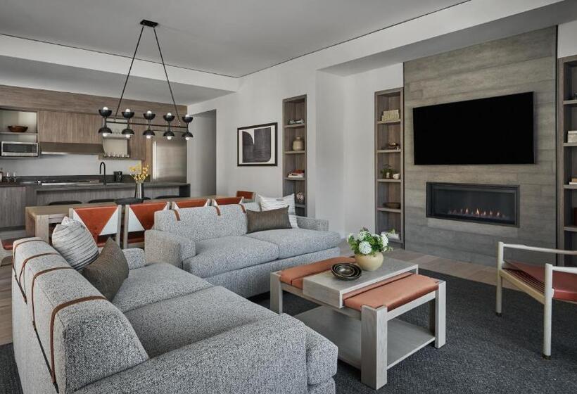 Апартаменты 3 Спальни, Pendry Park City