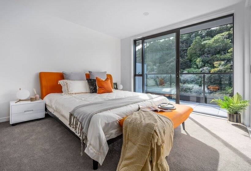 带1个卧室的顶楼公寓, Sunrise Garden Suites