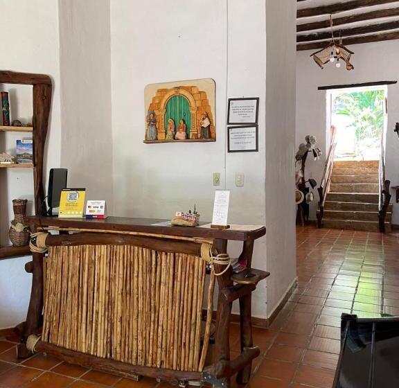 四人标准间, Hostería Doña Vivi