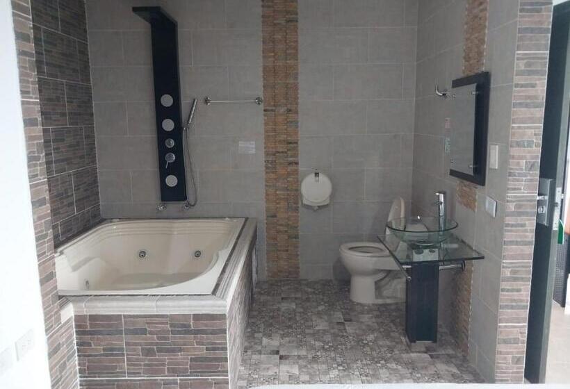 סוויטה עם מרפסת, Dulces Sueños