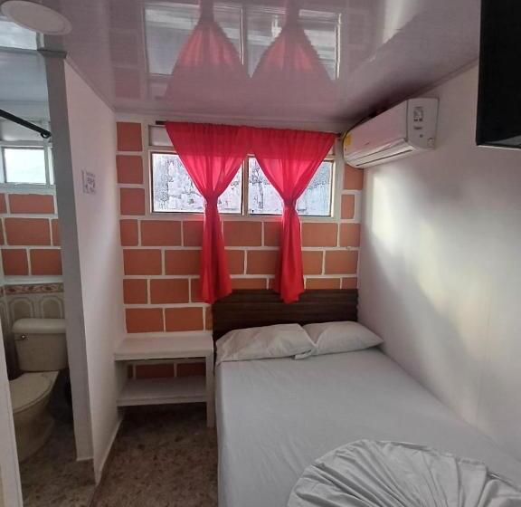 חדר סופריור יחיד, Dulces Sueños