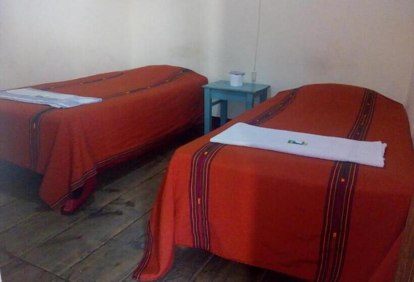 اتاق استاندارد, Hospedaje Eli Panajachel