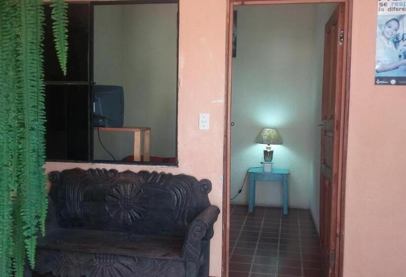 اتاق لوکس, Hospedaje Eli Panajachel